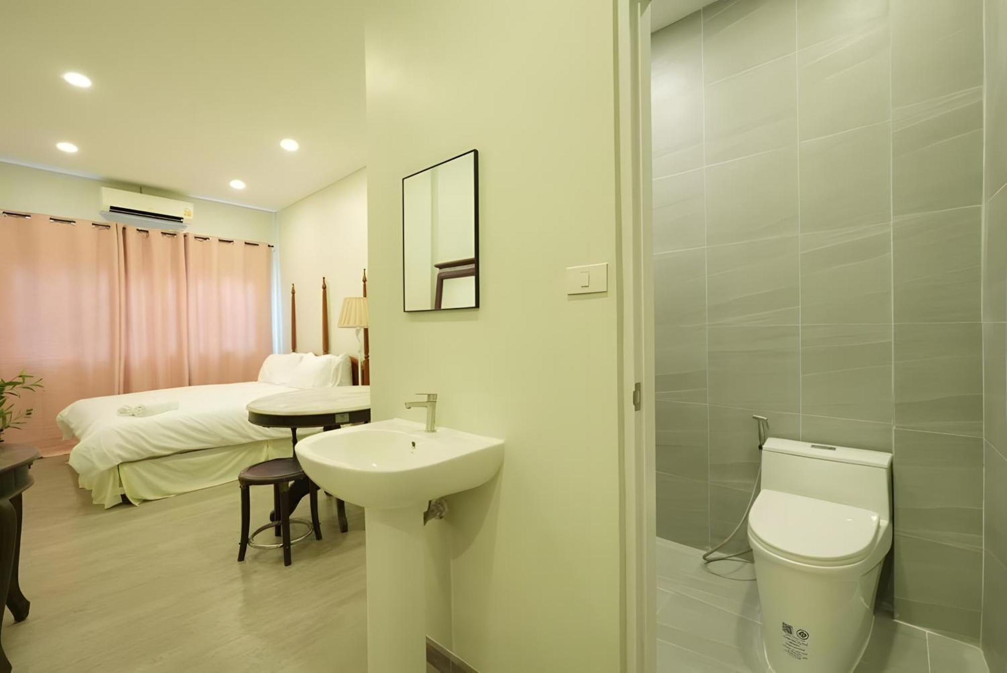 Hidden Dragon V Yaowarat Road Apartment Bangkok Ngoại thất bức ảnh