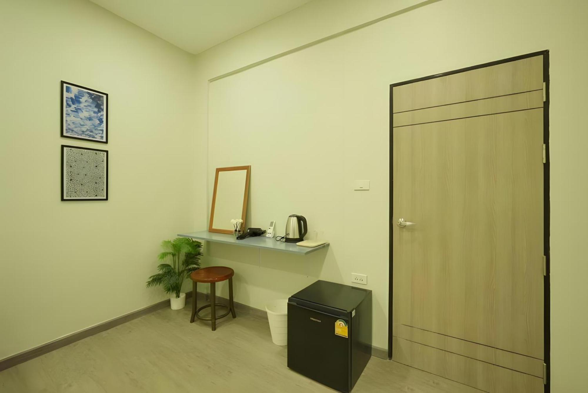 Hidden Dragon V Yaowarat Road Apartment Bangkok Ngoại thất bức ảnh