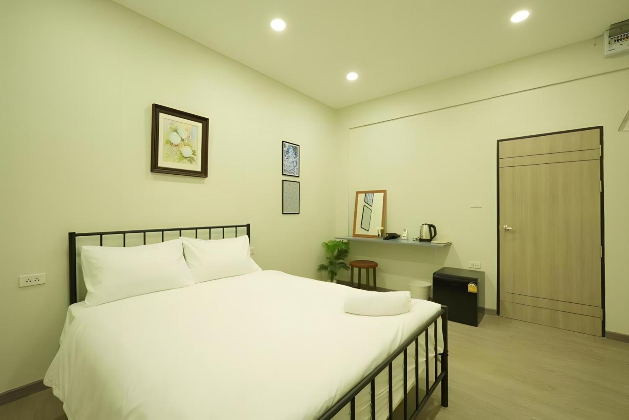 Hidden Dragon V Yaowarat Road Apartment Bangkok Ngoại thất bức ảnh
