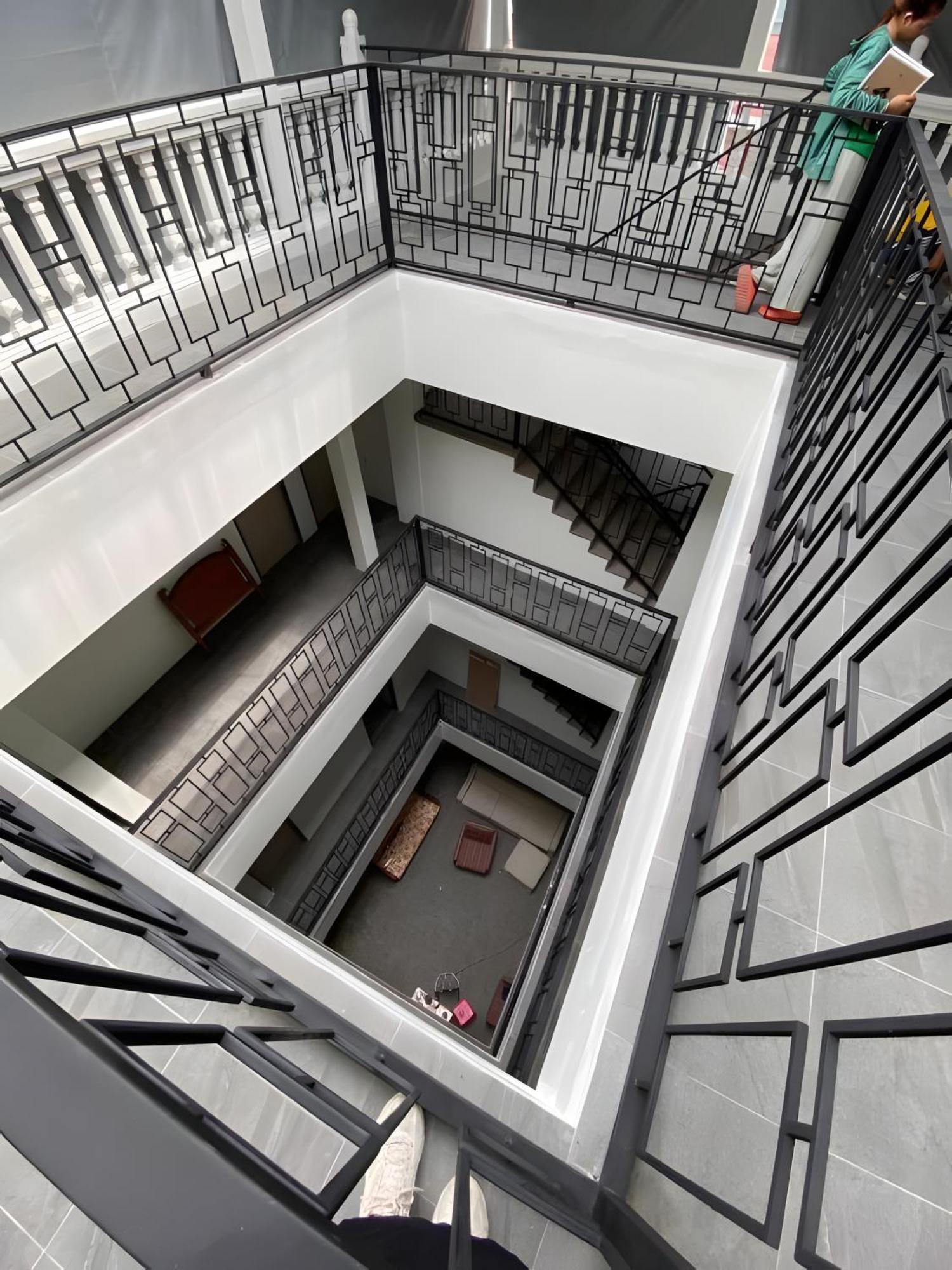 Hidden Dragon V Yaowarat Road Apartment Bangkok Ngoại thất bức ảnh