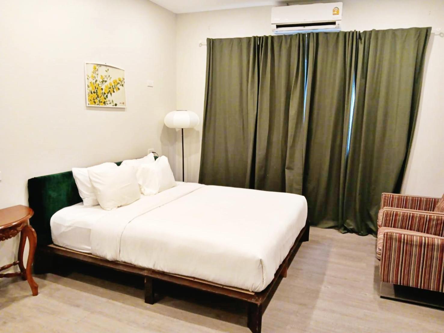 Hidden Dragon V Yaowarat Road Apartment Bangkok Ngoại thất bức ảnh
