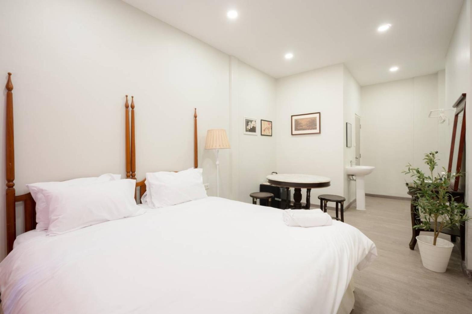 Hidden Dragon V Yaowarat Road Apartment Bangkok Ngoại thất bức ảnh